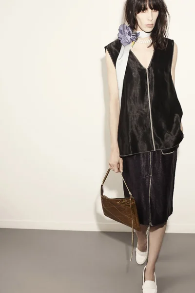 Look 10